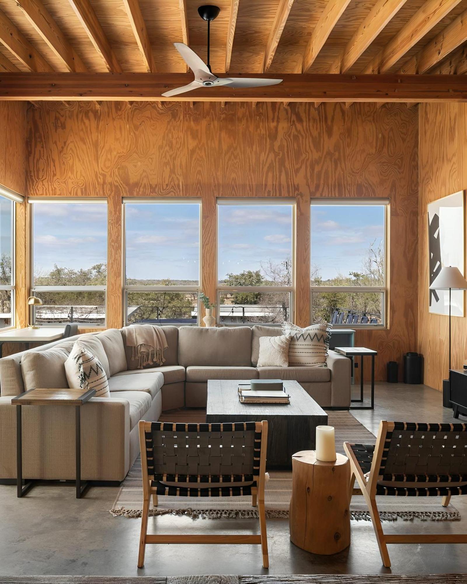 Lazo House - Riverfront With Overlooking Llano River Екстериор снимка